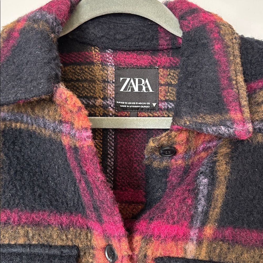 Zara Women’s Plaid Shacket - Picture 2 of 5